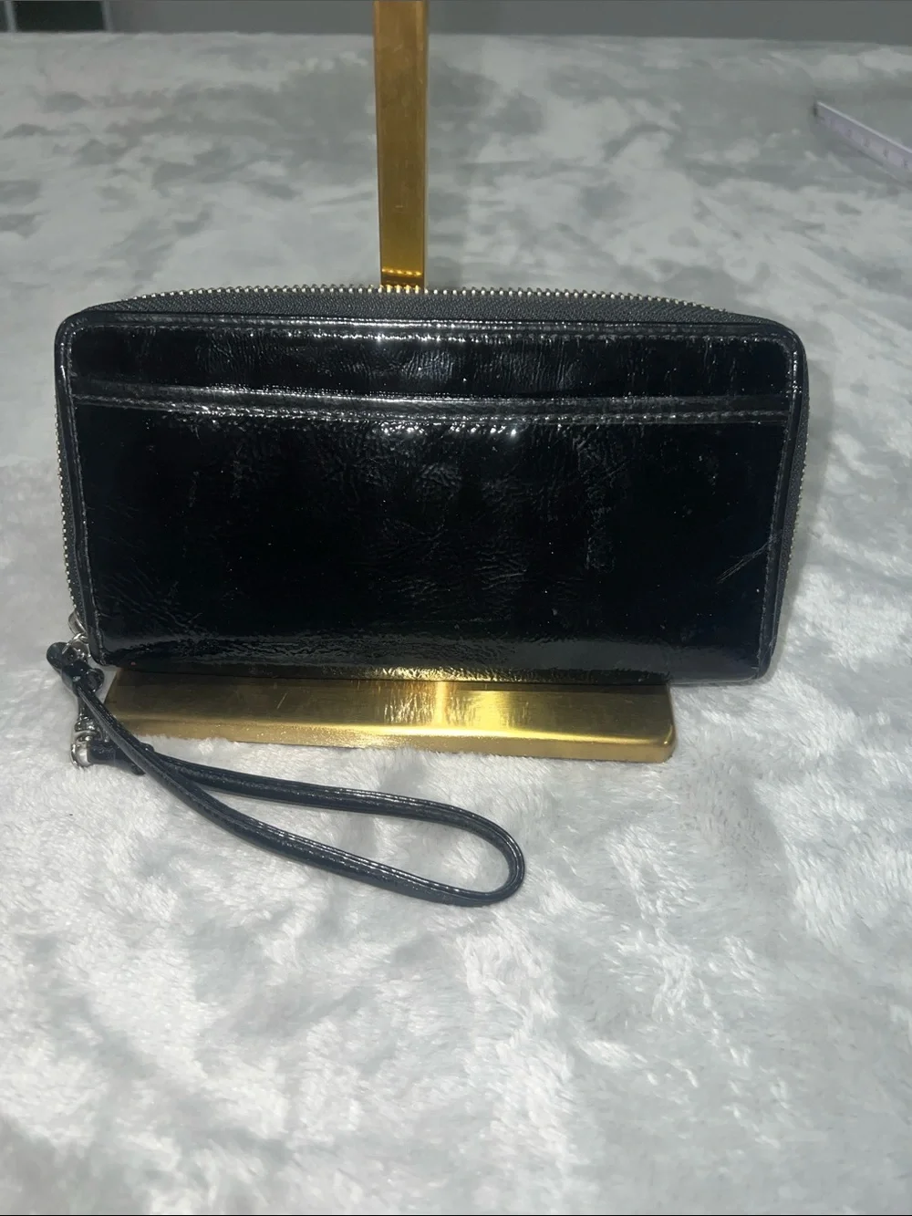 Coach Poppy Black Patent Zip-Around Wallet Wristlet. EUC